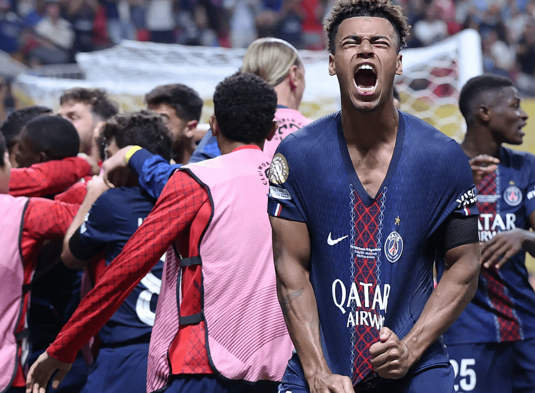 爱游戏平台-巴黎圣日耳曼内部会议纪要流出——集结日强势反弹，欧超杯使命明确，数据趋势出现新变化的简单介绍